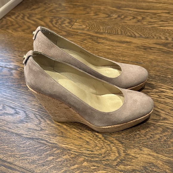 Stuart Weitzman Wedge - Picture 6 of 7